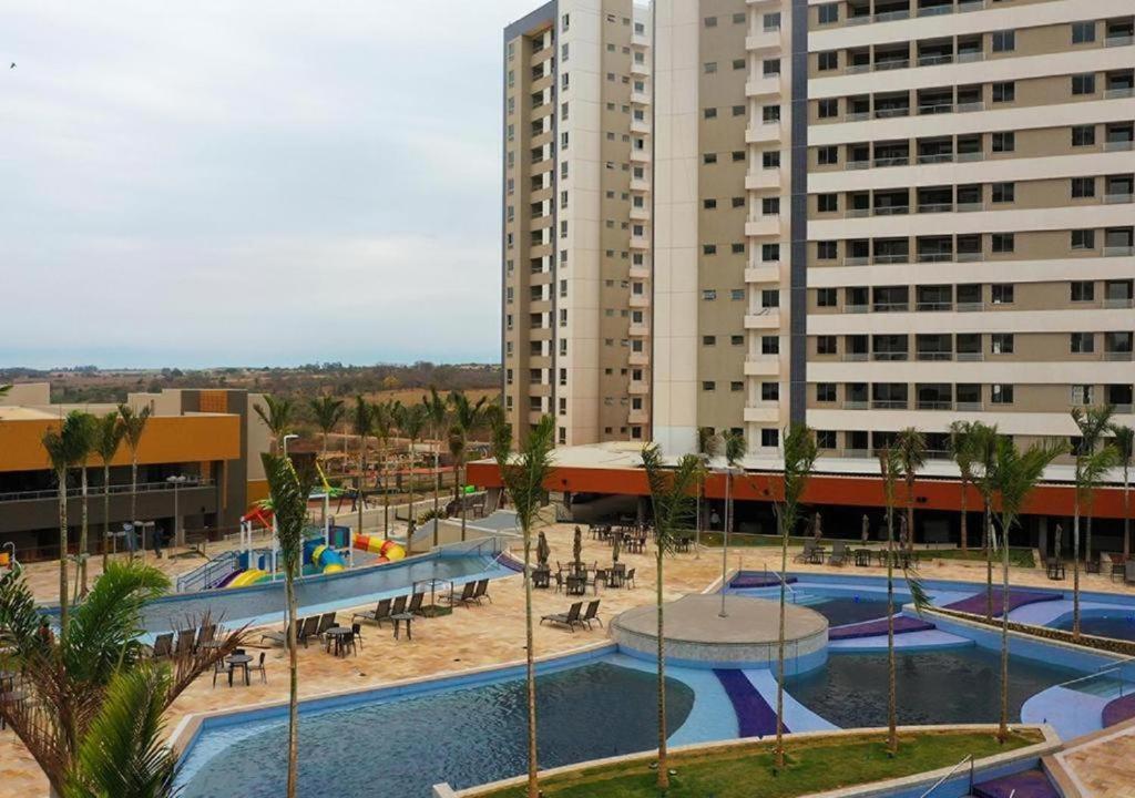 Enjoy Solar Das Aguas Park Resort Olímpia Eksteriør bilde Residential complex in the city