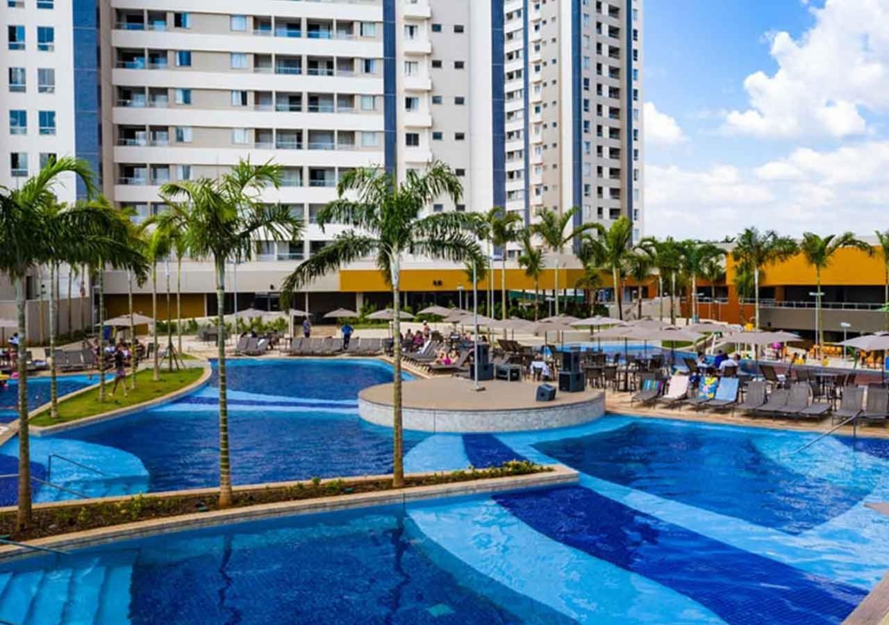 Enjoy Solar Das Aguas Park Resort Olímpia Eksteriør bilde The swimming pool at the resort