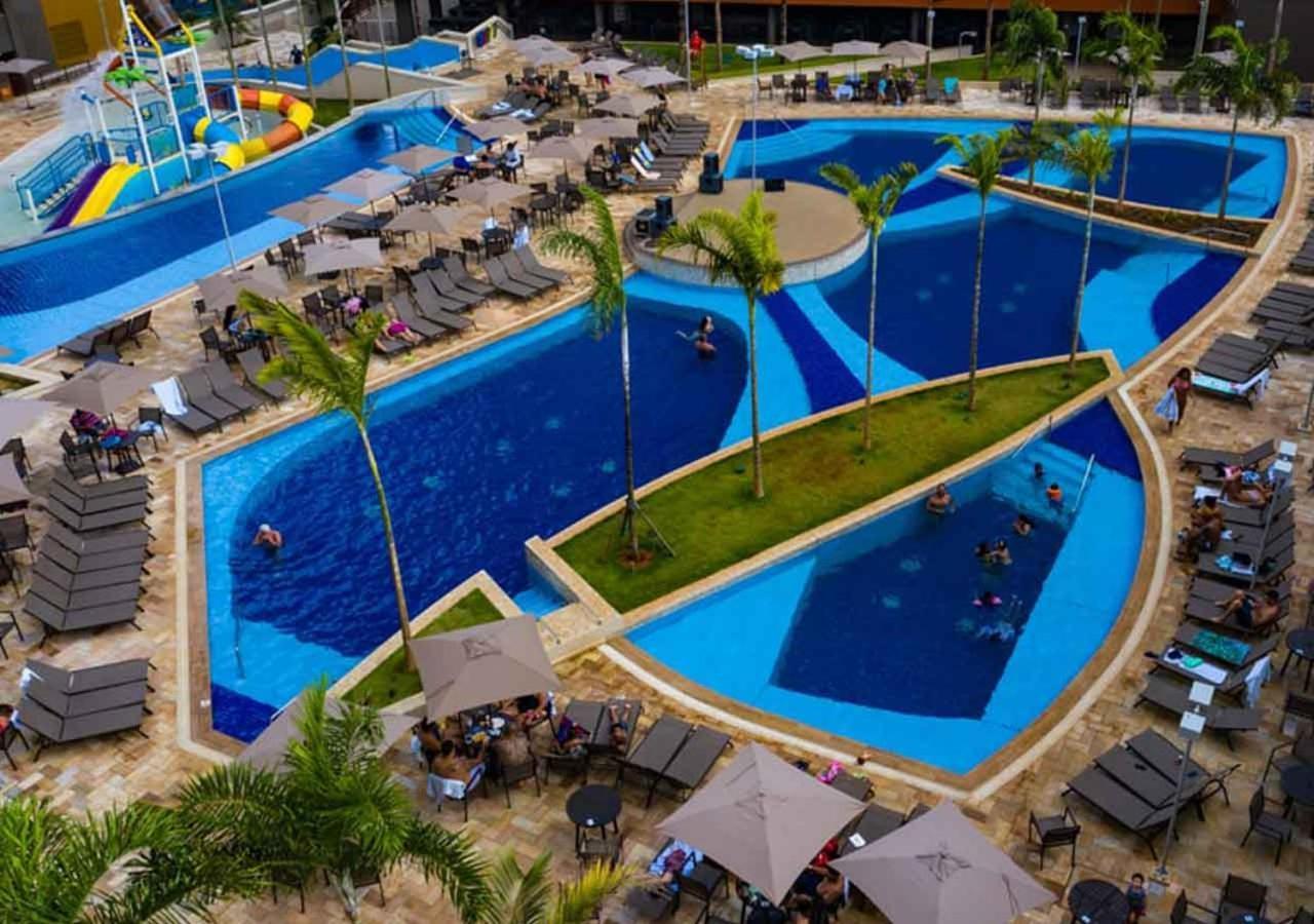 Enjoy Solar Das Aguas Park Resort Olímpia Eksteriør bilde Aerial view of the resort's swimming pool