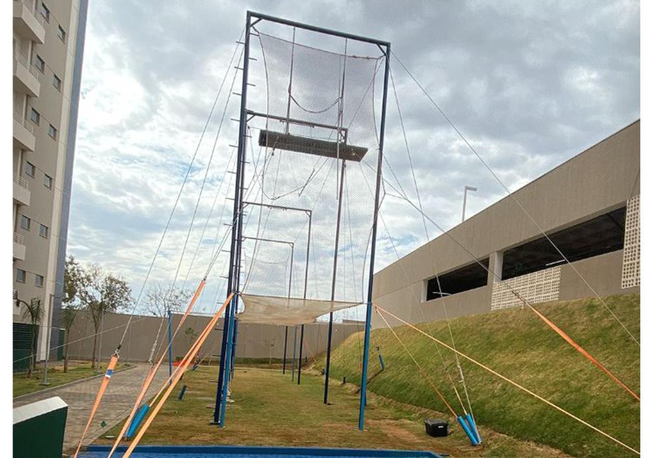 Enjoy Solar Das Aguas Park Resort Olímpia Eksteriør bilde The high bar