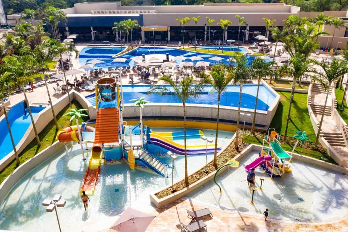 Enjoy Solar Das Aguas Park Resort Olímpia Eksteriør bilde Aerial view of Splash Island