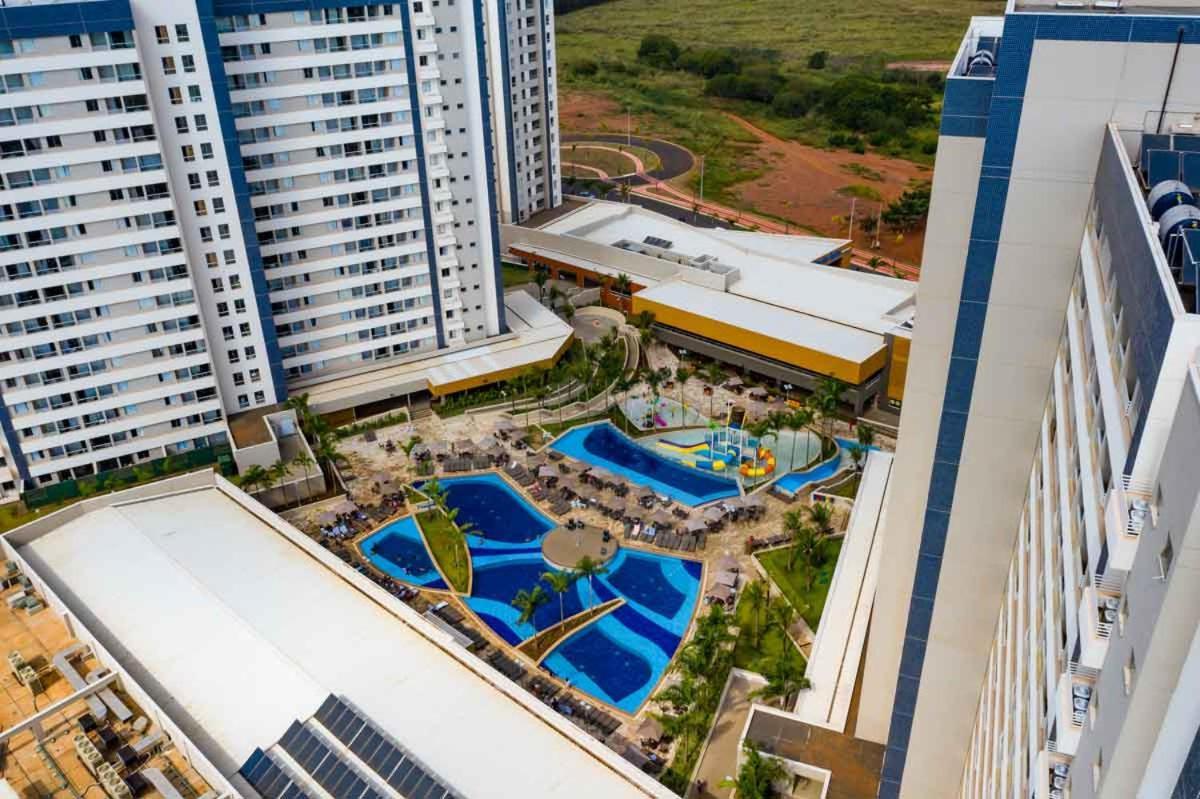 Enjoy Solar Das Aguas Park Resort Olímpia Eksteriør bilde Skyline Residences